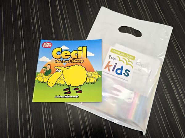 Showbag with book Hope for kids show bag